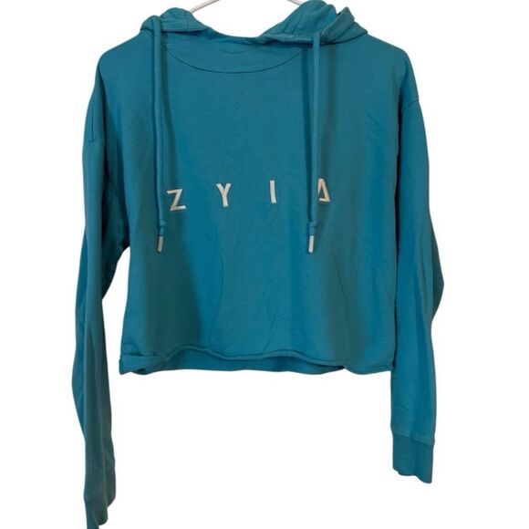 🌹ZYIA Sky Blue Cropped Boxy Hoodie - Picture 2 of 6